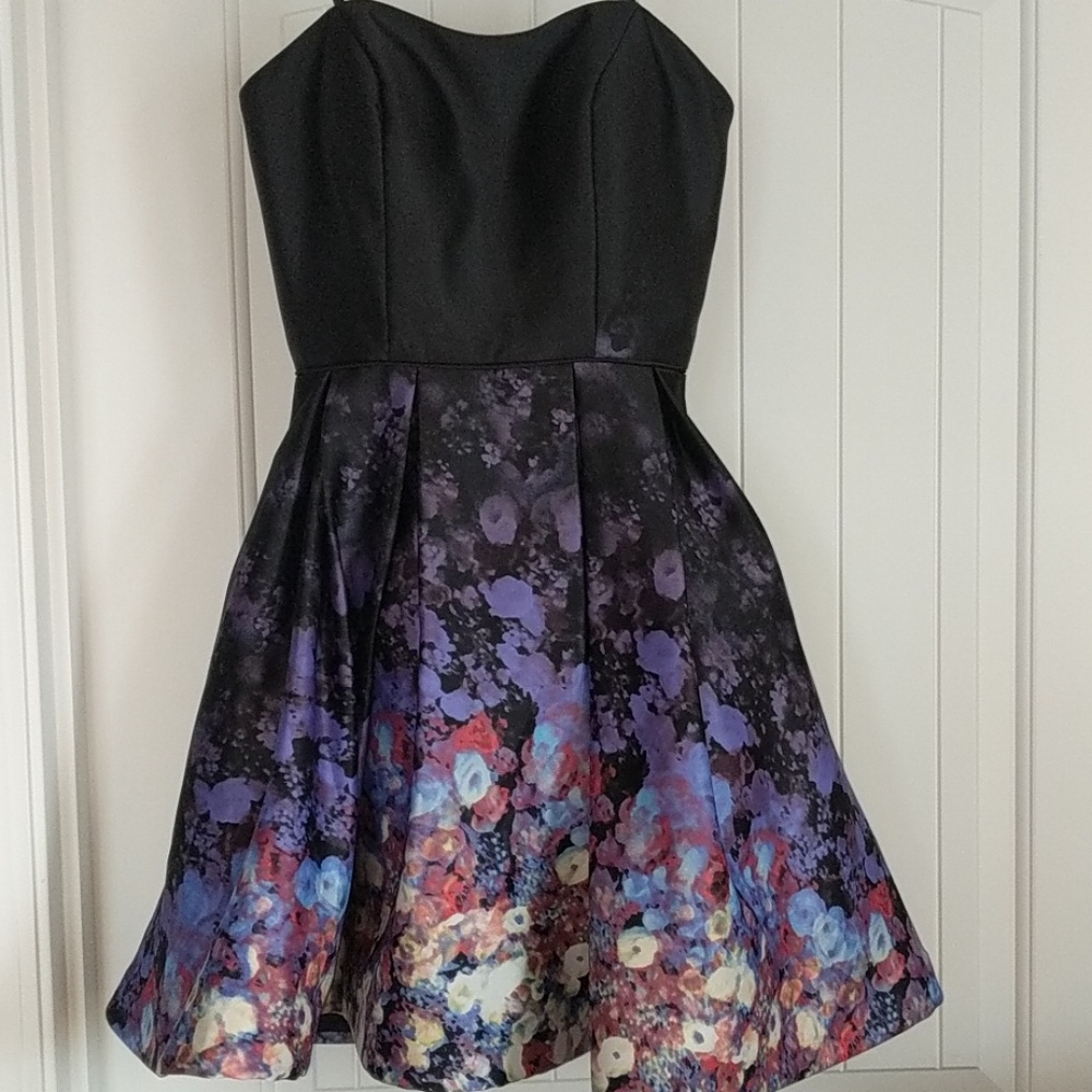 NWT Betsy & Adam strapless floral fit & flare, 2